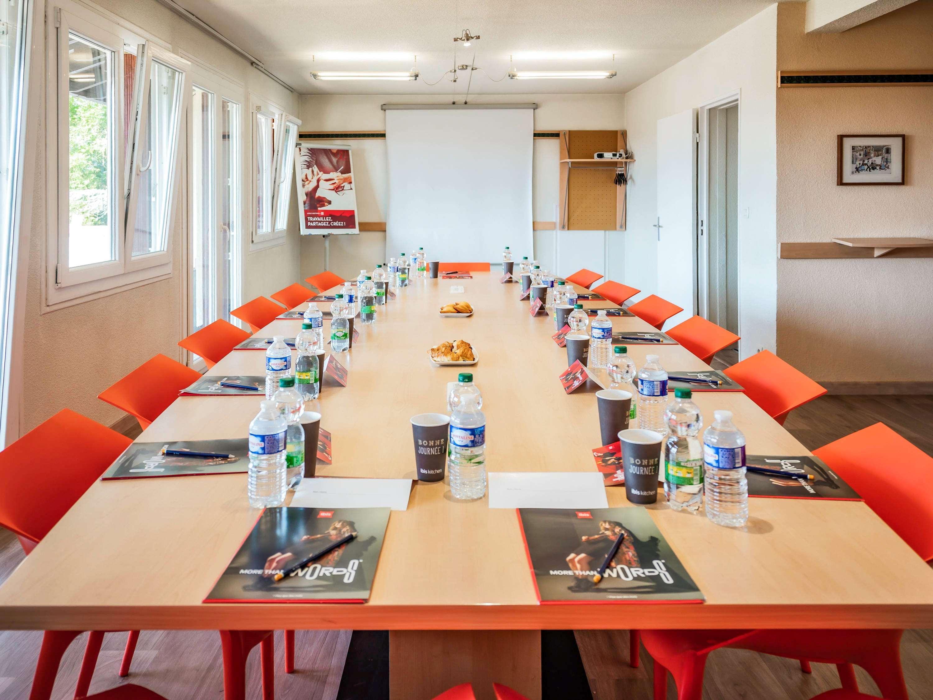 Ibis Colmar Est - Hotel Restaurant En Alsace Horbourg-Wihr Ngoại thất bức ảnh